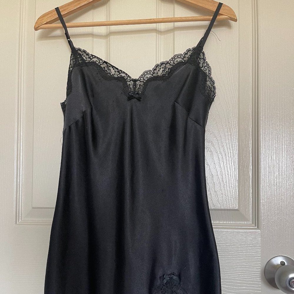 Victoria's Secret Mini Slip (Black, XS)